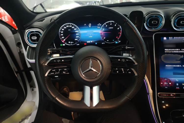 奔驰C级 2023款 改款 C 260 L 运动版中控内饰13