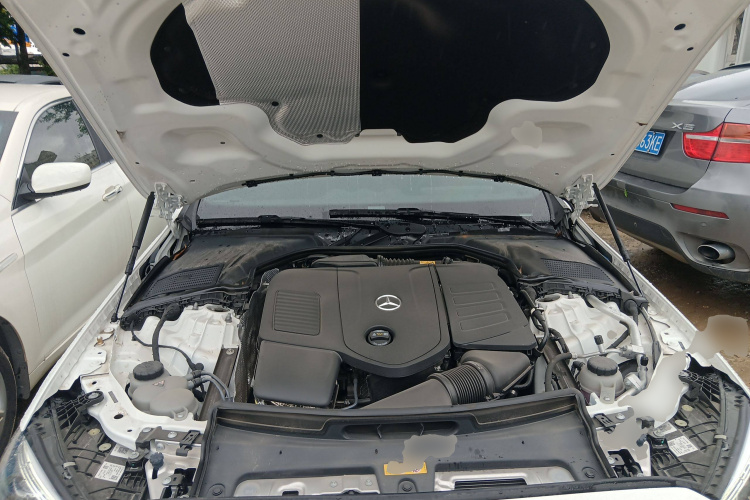 奔驰C级 2025款 C 200 L 运动版局部细节24