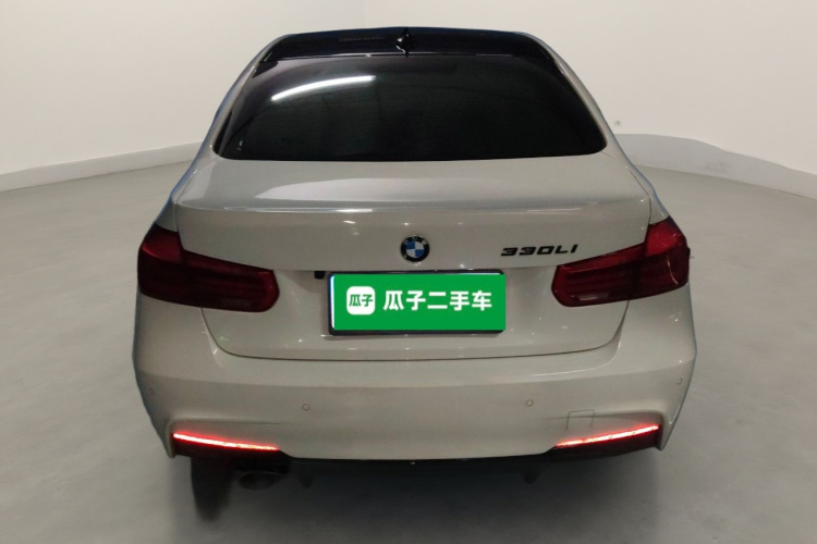 宝马3系 2018款 320Li 领先型M运动套装车身外观6