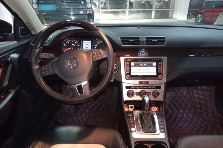 大众 迈腾 2013款 3.0FSI 旗舰型局部细节13