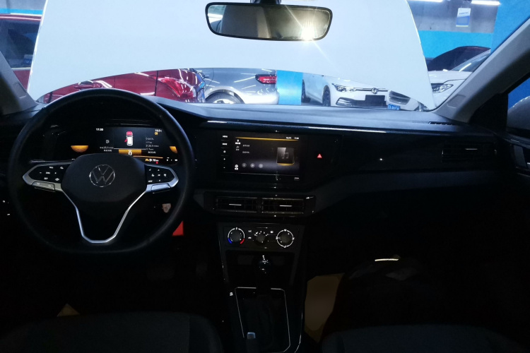 大众 朗逸 2023款 新锐 1.5L 自动出众新逸版中控内饰7002