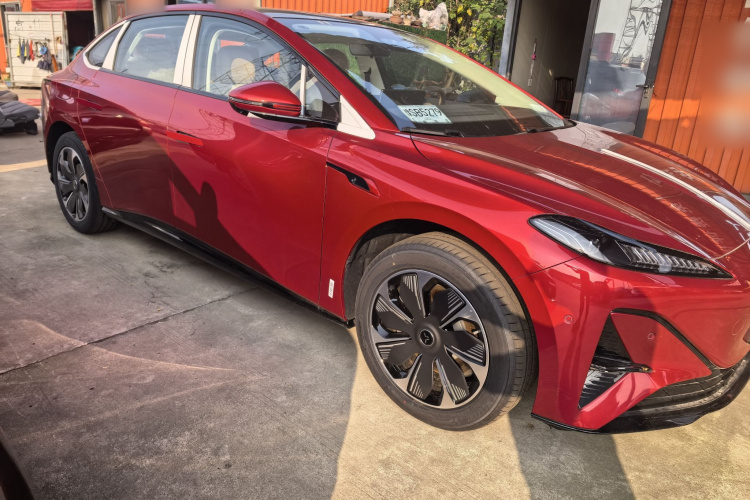 红旗天工05 2025款 550智选版车身外观6001