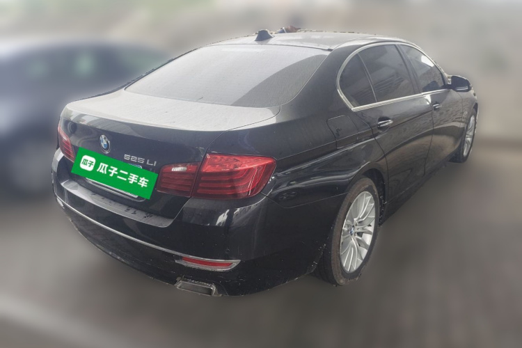 宝马5系 2017款 525Li 豪华设计套装车身外观6005