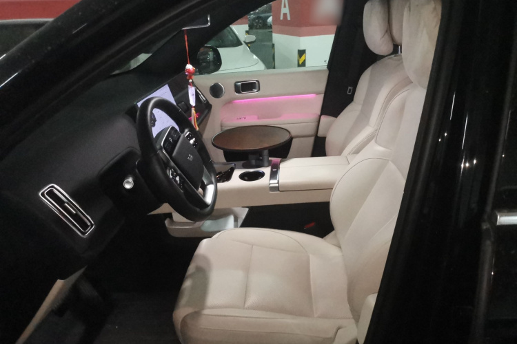 理想汽车 理想L6 2024款 Pro中控内饰19