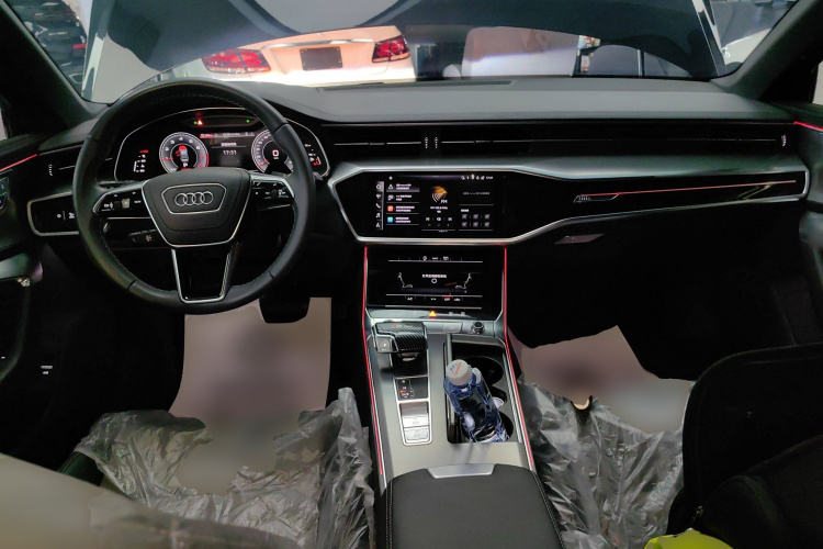 奥迪A6L 2023款 45 TFSI 臻选动感型中控内饰12