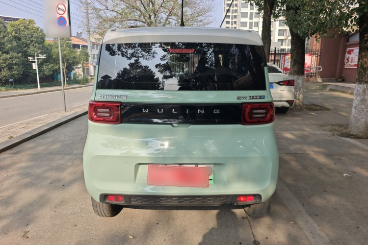 五菱汽车 宏光MINIEV 2022款 马卡龙臻享款 磷酸铁锂车身外观6