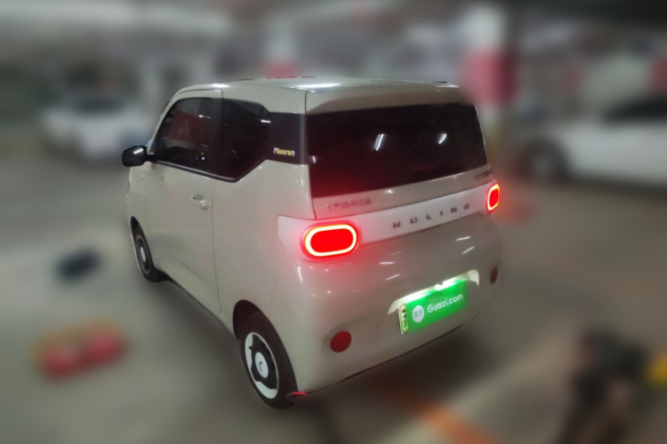 五菱汽车 宏光MINIEV 2024款 第三代 215km 青春版车身外观5