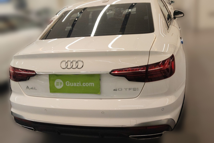 奥迪A4L 2023款 40 TFSI 时尚动感型车身外观6