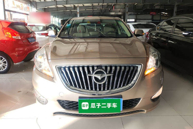 海马 福美来 2015款 1.6L 手动品尚型车身外观2