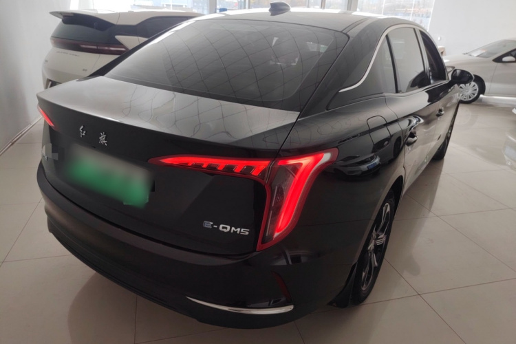 红旗E-QM5 2021款 网约充电 基础版 5座车身外观6005