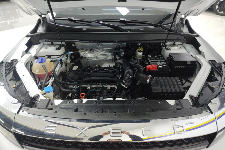 星途追风 2024款 1.5T CVT好事花生版机舱底盘24