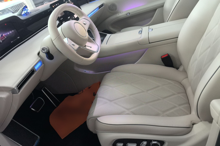 鸿蒙智行 享界S9 2024款 纯电 Ultra 四驱旗舰版中控内饰19