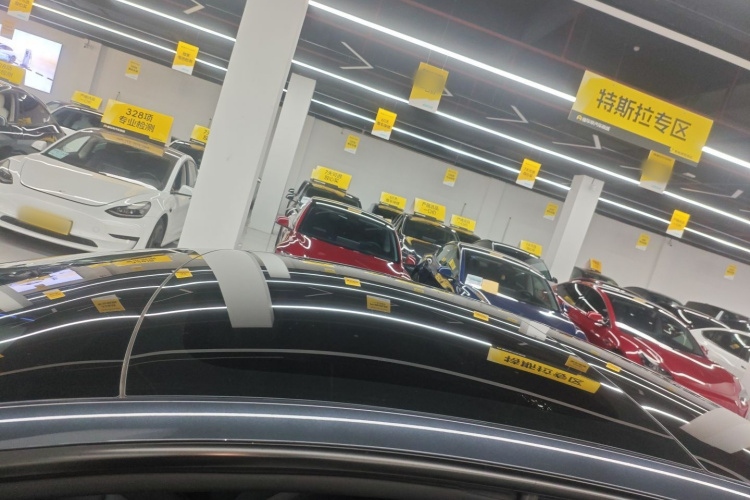 特斯拉 Model 3 2025款 后轮驱动版局部细节57