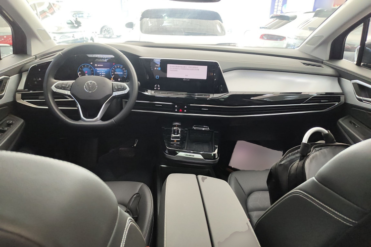 大众 揽境 2023款 改款 380TSI 四驱豪华佳境版Pro 7座中控内饰7002