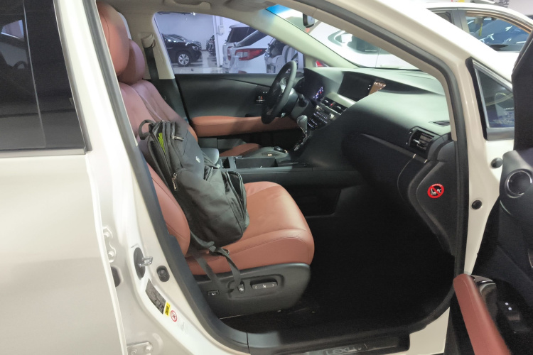 雷克萨斯RX经典 2013款 270 精英版局部细节41