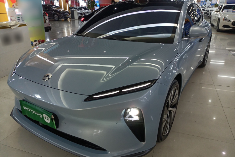 蔚来ET5 2024款 75kWh车身外观1