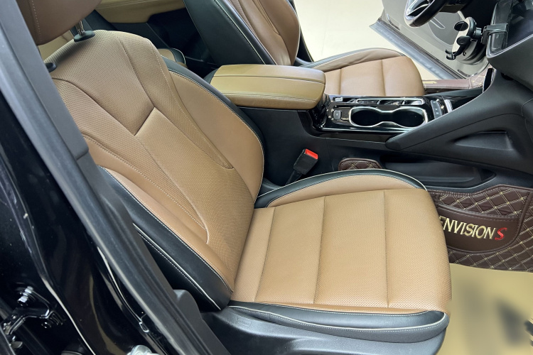 别克 2020款 昂科威S 652T 两驱限量S运动版中控内饰7014