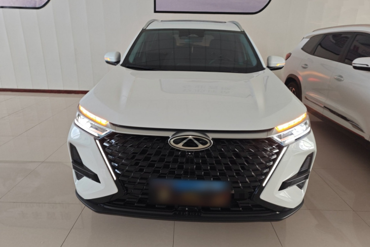 奇瑞 瑞虎8 PRO 2025款 290T 两驱豪华版车身外观2