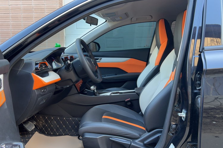 东风风神 奕炫 2023款 马赫版 1.5L 自动追风版中控内饰7002