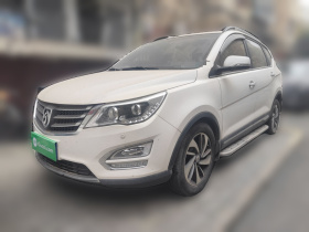 宝骏560 2016款 1.5T 手动豪华型