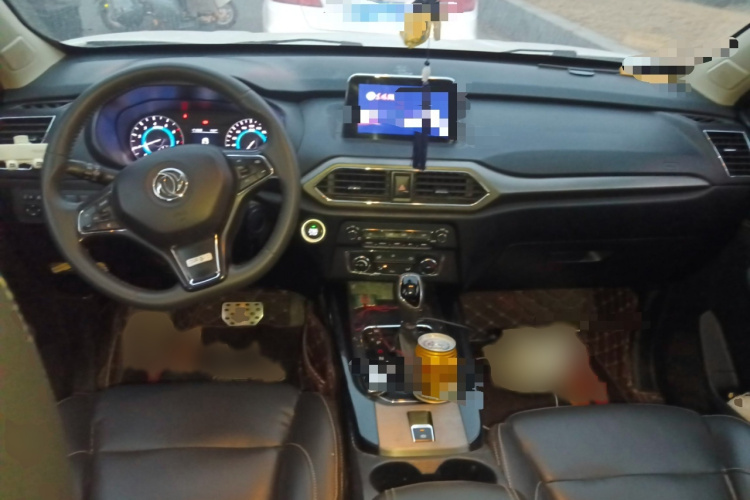 东风风光 风光S560 2018款 改款 1.8L CVT尊贵型 5座中控内饰7002