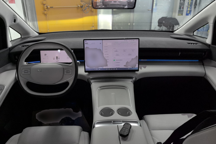 小鹏X9 2024款 702超长续航Max中控内饰7002