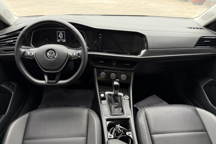 大众 速腾 2020款 200TSI DSG舒适型 国VI中控内饰7002