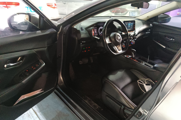 日产 轩逸 2021款 1.6L XL CVT悦享版中控内饰7003