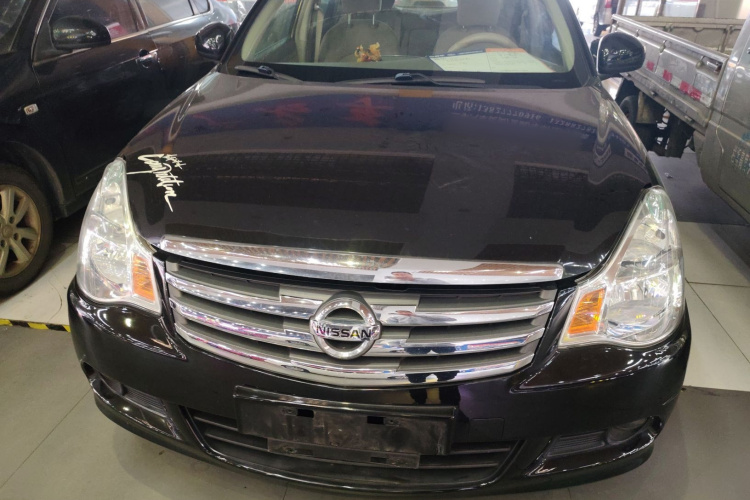 日产 轩逸 2018款 经典 1.6XE+ CVT领先版车身外观2