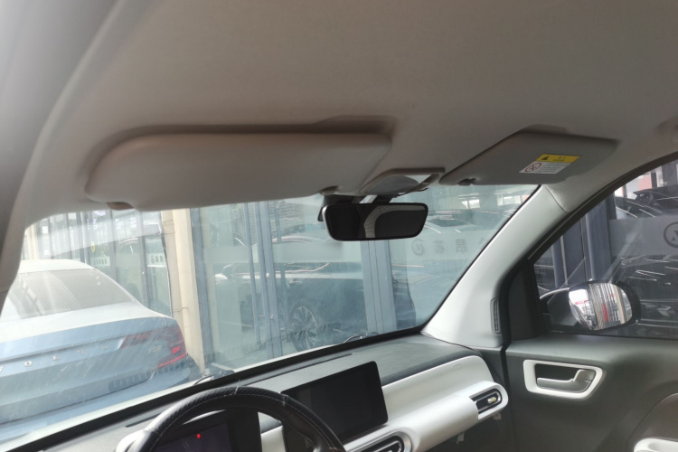 五菱汽车 宏光MINIEV 2024款 第三代 215km 进阶版中控内饰22