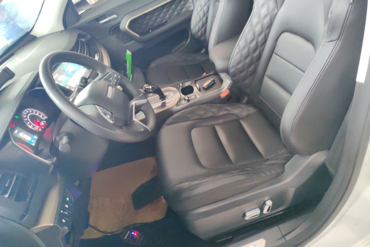 哈弗H6 2021款 1.5T 自动冠军版中控内饰19