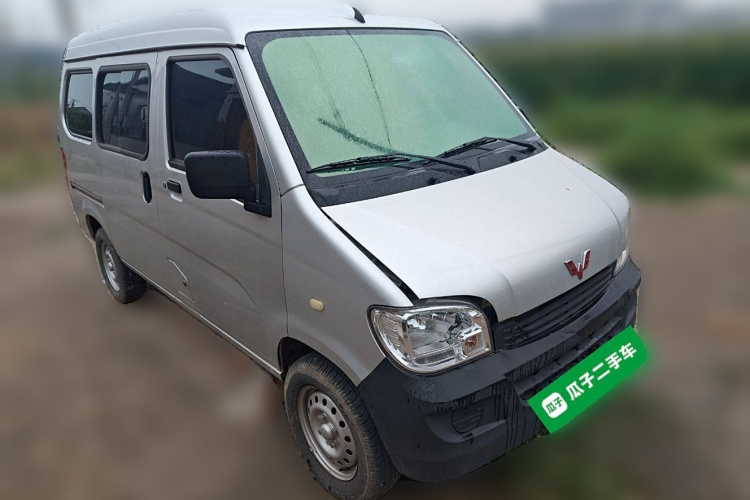 五菱汽车 五菱之光 2023款 1.5L 实用型 5/7座车身外观6002