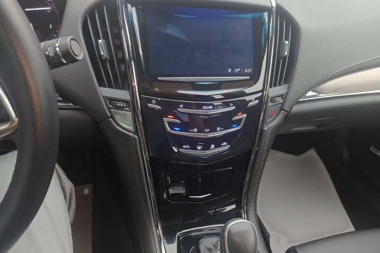 凯迪拉克ATS-L 2017款 28T 时尚型局部细节16