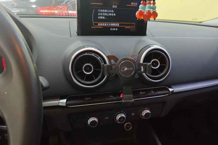 奥迪A3 2016款 Limousine 35 TFSI 领英型局部细节16