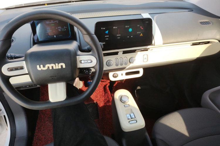 长安启源 长安Lumin 2022款 210km 香甜款中控内饰12