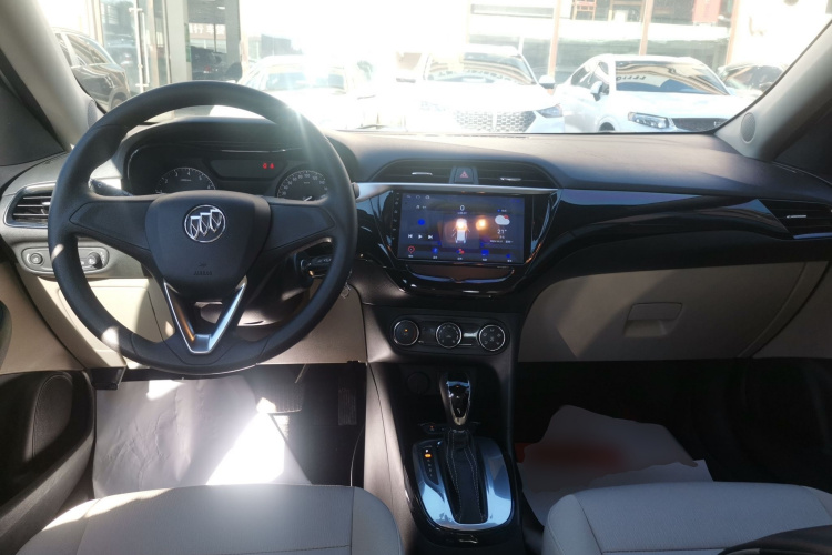 别克 凯越 2020款 15N CVT精英型中控内饰12