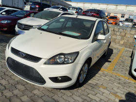 福特 福克斯 2013款 两厢经典 1.8L 手动基本型