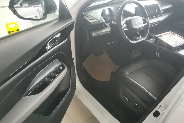 长安欧尚 欧尚Z6新能源 2023款 智电iDD 150KM旗舰PLUS智慧泊车版局部细节19