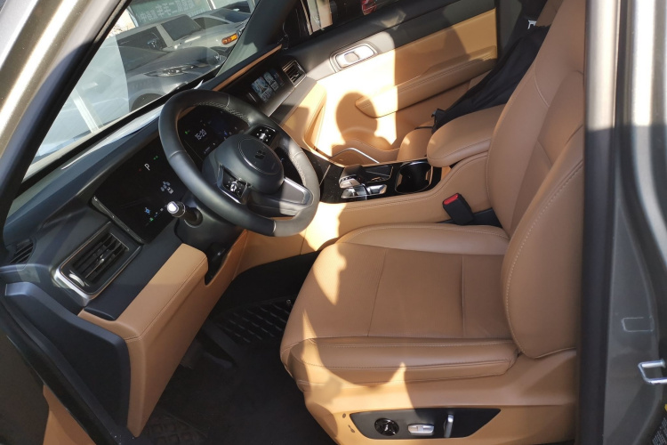 理想汽车 理想ONE 2021款 增程6座版局部细节19