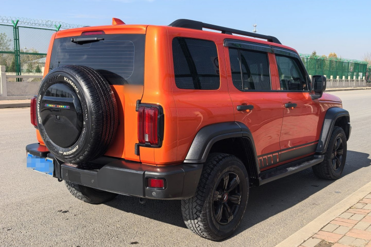 坦克300 2021款 越野版 2.0T 征服者车身外观6005