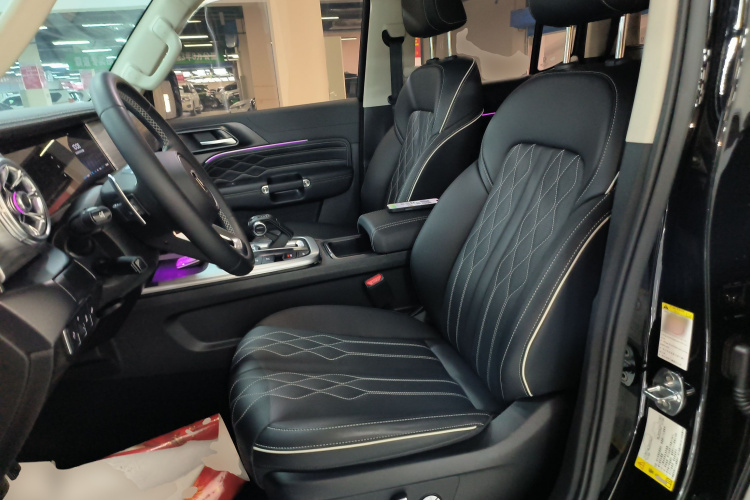 坦克300 2021款 越野版 2.0T 挑战者中控内饰19