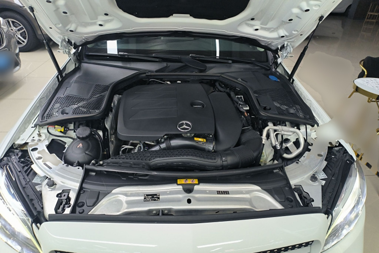 奔驰C级 2021款 C 200 L 时尚型运动版机舱底盘24