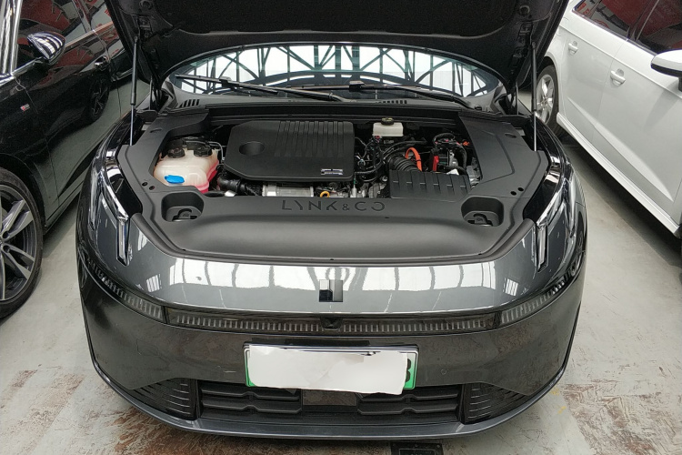 领克07 2024款 EM-P 126长续航 Halo机舱底盘24