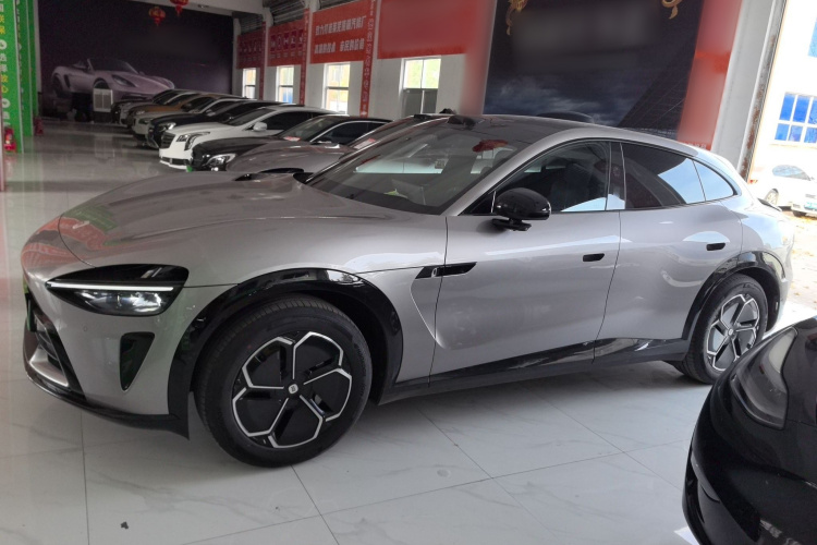 小米汽车 小米YU7 2025款 超长续航后驱版车身外观6003