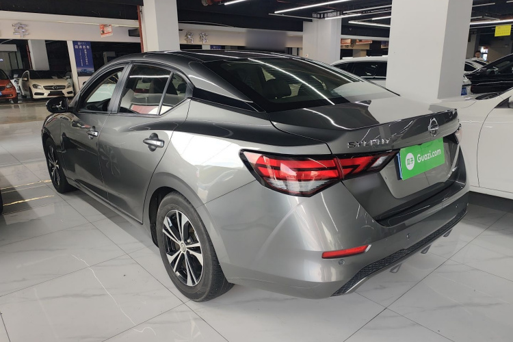 日产 轩逸 2021款 1.6L XL CVT悦享版车身外观6003