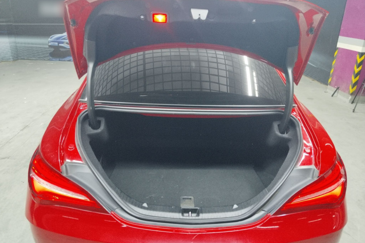 奔驰CLA 2018款 CLA 220 4MATIC局部细节23