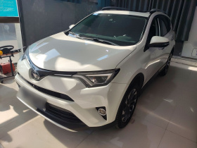 丰田 RAV4荣放 2018款 2.5L 自动四驱精英i版