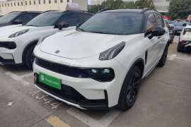 领克01 2023款 1.5TD EM-F 晨曦