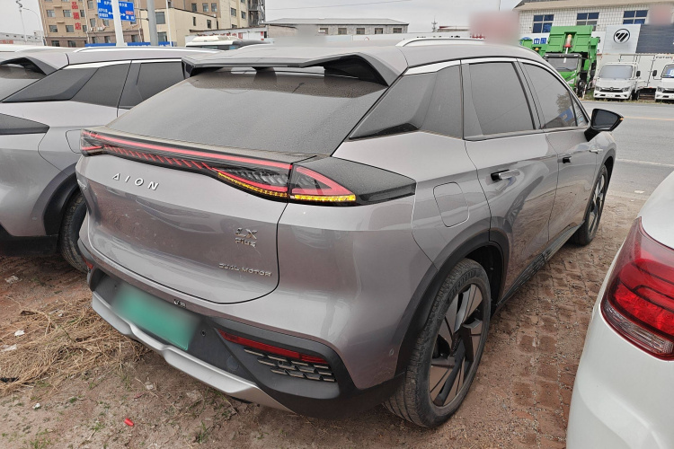 埃安 AION LX 2022款 Plus 80D 旗舰版车身外观6005