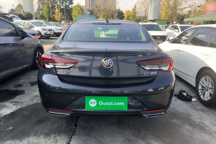 别克 君威 2020款 552T 豪华型车身外观6